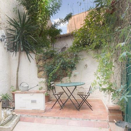 Right House - Small Garden In Old Town - Historical Castle District Cagliari Exterior photo